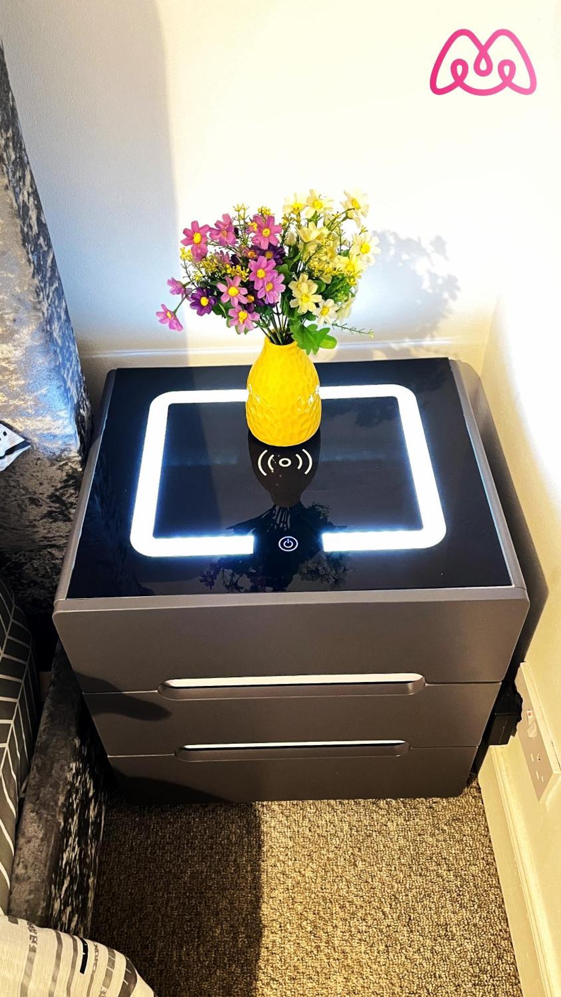 2 Bedrooms Entire Apartment Self Check In Kelty المظهر الخارجي الصورة